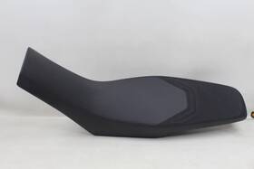 Aprilia 2b009000 Tuareg 660 22-25 Oem Front Seat Saddle Nice