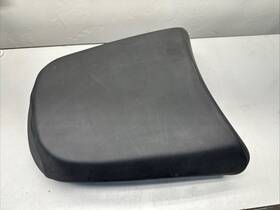 52537682897 Bmw R1200gs Oem 2006 03-13 Rear Passenger Seat Standard