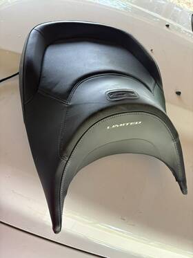 708003092 Can-am Spyder Heated Rear Seat Assembly With Power Cord