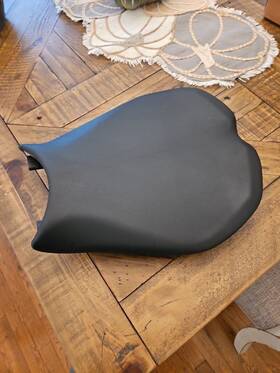 59510801a Ducati 1098s 1098 07-08 848 Oem Front Rider Seat Saddle
