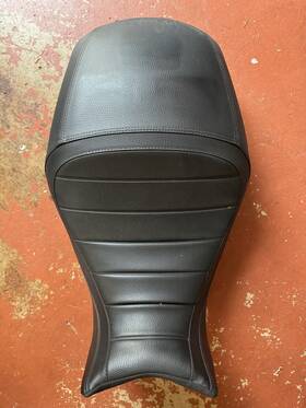 59521521a Ducati Diavel Seat Driver And Passenger