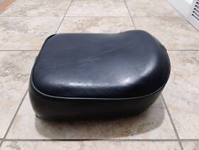 Harley 52139-82 1984-1992 Fxr Rear Seat Passenger Pillion Oem 86 87 1988 1989 1990 1991