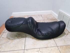 52159-96a Harley Davidson 1996-2003 Dyna Oem Pillow Seat Lowrider Super Glide 1998 1999 2001 2002
