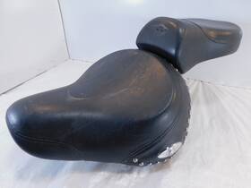 52506-00 Harley Davidson Black Softail Heritage Classic Rider And Passenger Seat Saddle