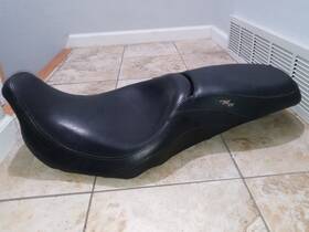 52918-98b Harley Davidson 1997-2007 Road King Leather Low Profile Touring Seat Street Glide 99