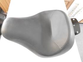 P51878-10 Harley Davidson Soft Tail Motorcycle Seat 2007-2017 No Tears Repairs