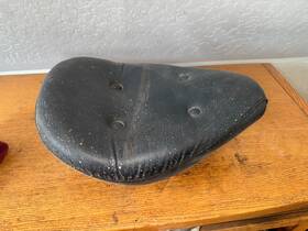 77200-kw9-003 Honda 93-97 Vt-600 Oem Seat