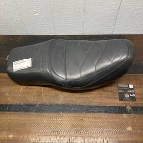 Honda 77200-mf5-000 Vt500 Seat Assembly
