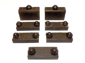 Honda 77205-kg1-000 Xl200r Rubber Seat Mount Cushions. Complete Set. Original. 1983-1984