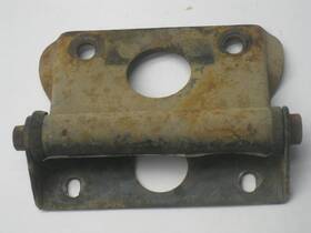 77215-292-010b Honda 1969 Cl450 K2 Cl 450 Scrambler Seat Hinge Bracket