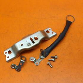 77220-mee-d01 Honda 13-22 Cbr600rr Oem Rear Passenger Seat Latch Lock Assembly