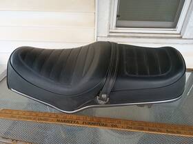 82809 Honda Vintage Factory Complete Original Seat For Motorcycle No Rips Or Tears