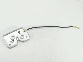 Kyj-980-7l77 Honda 18 Cbr 300 Cbr300r Seat Latch Mount Bracket Trsh Dw