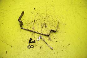 Kawasaki 32074-1130 1987-1990 Ninja 750r Zx750-f Seat Bracket Lock Arm Original