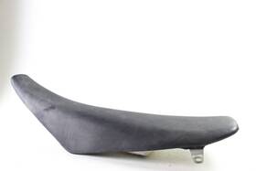 53066-0031-ma Kawasaki 2004 Kx250f Seat Saddle Gripper B4478