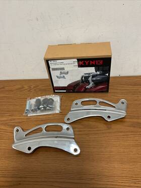Kuryakyn 7098 Quick Release Attachment Point Kit For Harley Touring 2014-2025