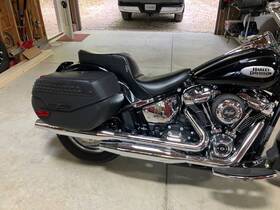 Lyx-020 Le Pera Cherokee Softail Seat Harley M8 Lyx-020 Le Pera Cherokee Softail Seat Harley M8