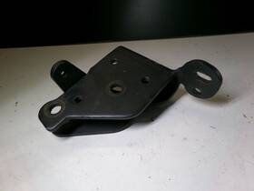 Mercedes-benz E-77x0-2025-j Seat Pivot Mount Bracket