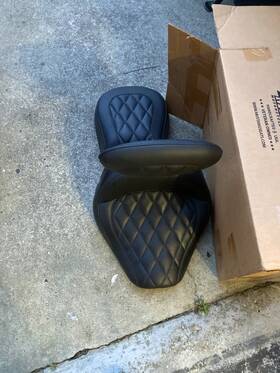 89740 Mustang Seats Indian Chief Solo Touring Motorcycle Seat With Backrest And Pillion