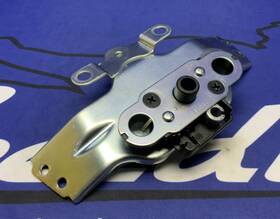 Suzuki 42720-25l00-1 Seat Support With Bracket Gsx-8r/s 2023-2026 Oem