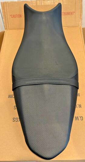 Suzuki 45100-18k03-bbc Gen 3 Sv650 Oem Seat Assembly Excellent Condition