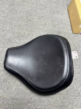45100-41f01-48h Suzuki Great Condition Vl800 2001-05 Front Driver Seat Oem #45100-41f01-48h