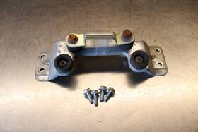 45119-17e00 Suzuki 1993 Gsxr750w Front Seat Mount