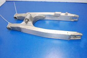 61000-37f40 Suzuki 2001 96-06 Rm125 Rm250 Oem Swingarm Rear Suspension Wheel Support