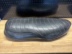 Texavina L2131 1973-1979 Triumph T140 Tr7 T140v Tr7v Low Profile Seat