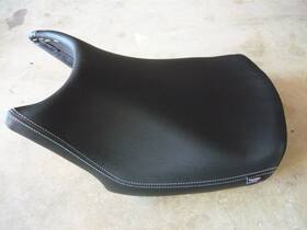2304422 Triumph 2012 2013 2014 2015 Tiger Front Heated Rider Seat Saddle Oem
