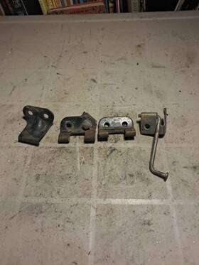 Yamaha 214247280033 At2 At3 Ct2 Ct3 Seat Mount Braket Prop