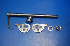 Yamaha 4v5-25381-00-00 1982 81-82 It465 Yz490 Rear Wheel Axle Shaft Bolt Hub Spindle