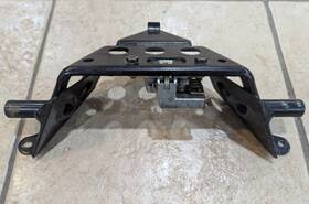 Yamaha 4vp-f4738-10 Zuma 50 Yw50 Rear Passenger Seat Latch Lock Assembly Oem 2002 To 2011