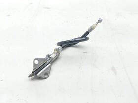 5jw8e00-8l11 Yamaha 09 Fz6r Fz6 Seat Latch Cable Mount Bracket