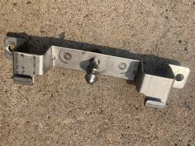 Yamaha 97080-10025-00 Waverunner Xl12 Xl800 Xlt1200 Xlt800 Seat Bracket Mount Mounting