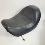 Oem Harley-davidson V-rod Driver Seat 52393-04 Vrsc 2002-2006. Fixed Price $123.45.