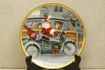 Harley-davidson 1997 "roadside Revelation" Christmas Collector Plate 97963-98Z. Fixed Price $14.99.