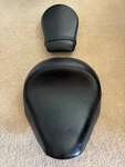 2006-2011 Yamaha XV1900 Roadliner Stratoliner Driver Seat & Passenger. Fixed Price $199.00.