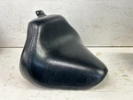 1999-2004 Yamaha Xvs 1100 Star Custom Used Front Seat 5EL-24710-00-00 *. Fixed Price $95.00.
