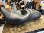 Genuine Harley Davidson Touring Flh Street Road Glide Ultra Hammock Seat 2009. Fixed Price $499.95.